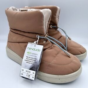 Hey Dude Eco LightShell SoftShell Boots in Antique Rose NWT